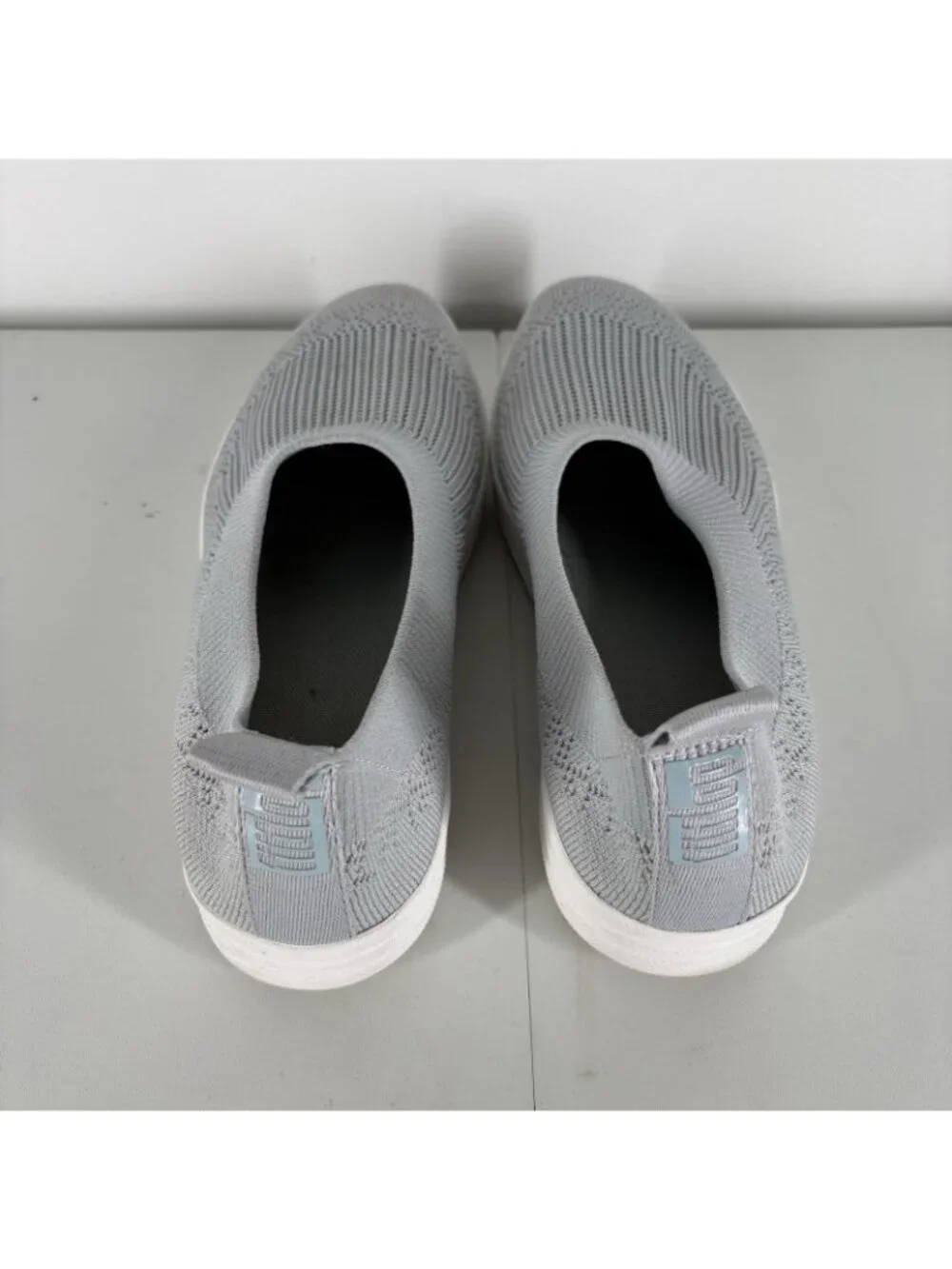 FitFlop Women Size 9 Gray Comfort Stretch Uberknit Slip On Ballerina Flats